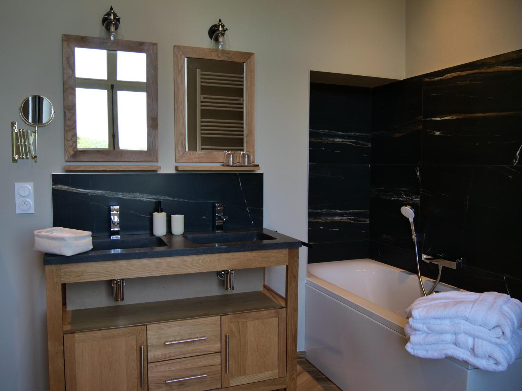 Bed and Breakfast Domaine Du Cloitre Pleneuf-Val-Andre Esterno foto