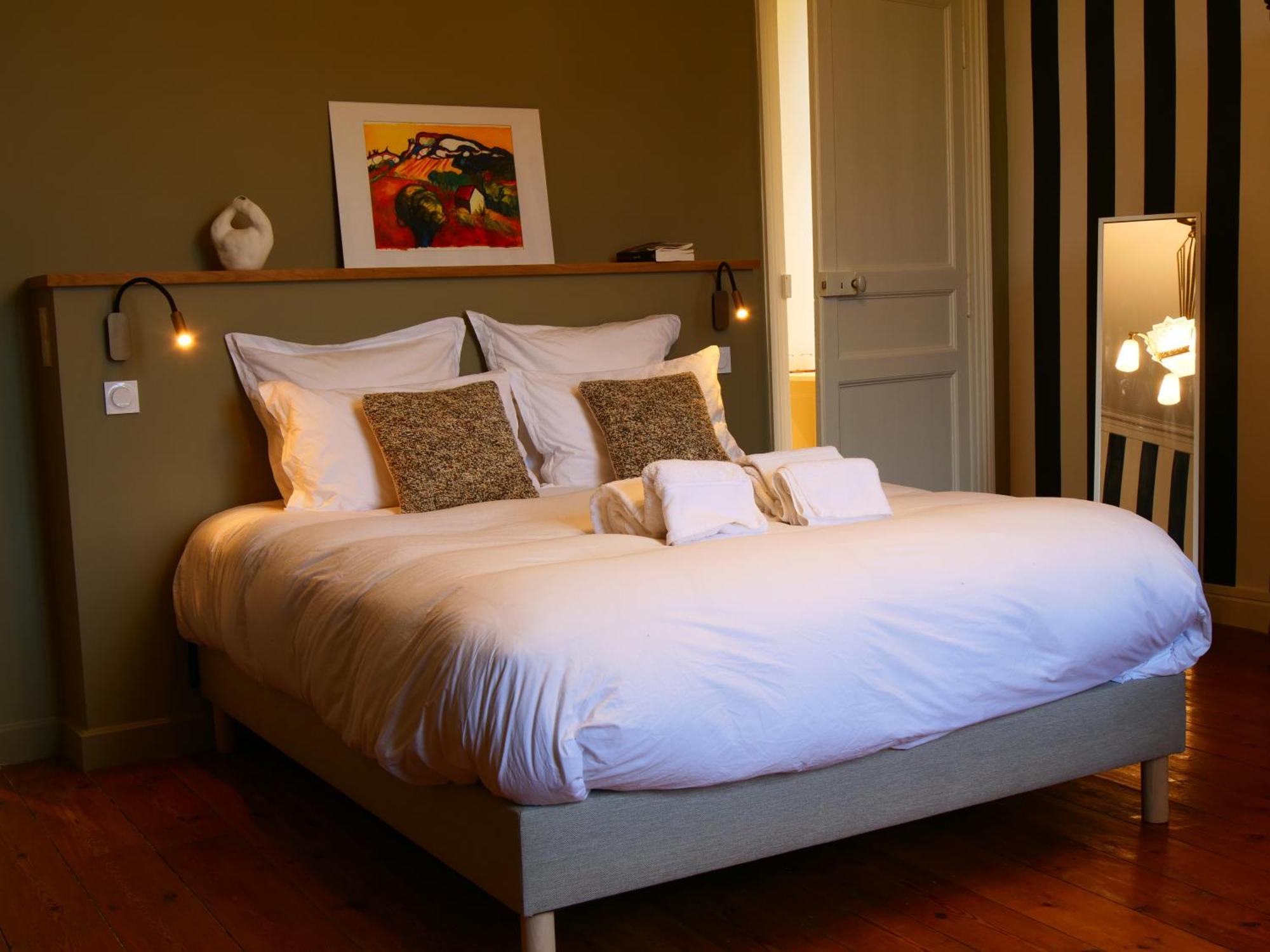 Bed and Breakfast Domaine Du Cloitre Pleneuf-Val-Andre Esterno foto