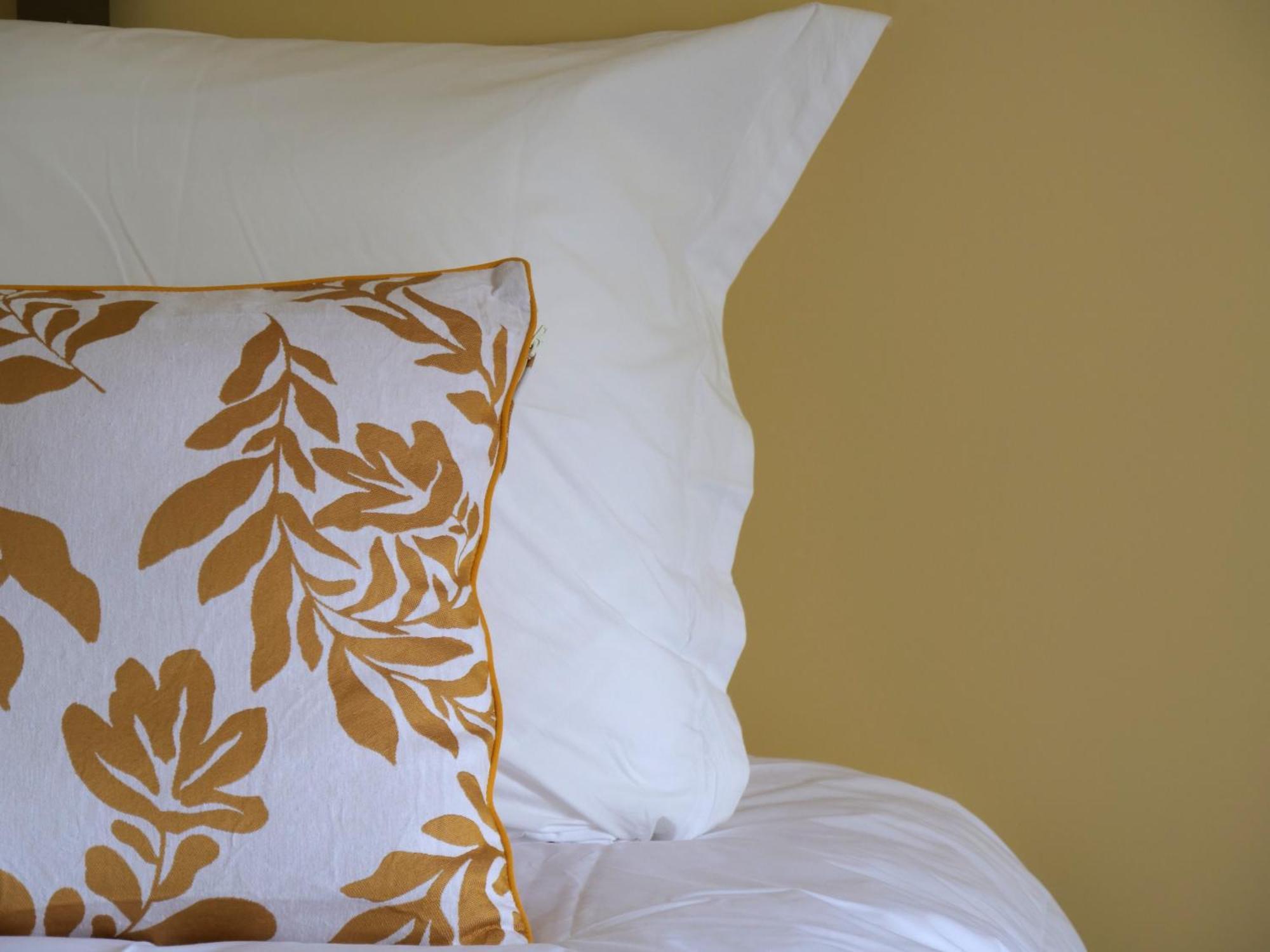 Bed and Breakfast Domaine Du Cloitre Pleneuf-Val-Andre Esterno foto